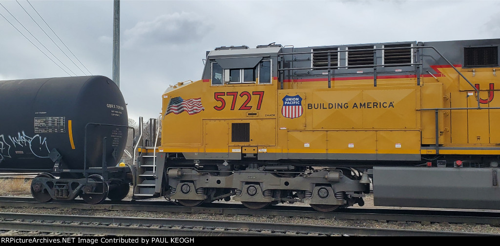 Side Shot of UP 5727 as She Passes Me Entering The UP North Ogden Yard Utah 